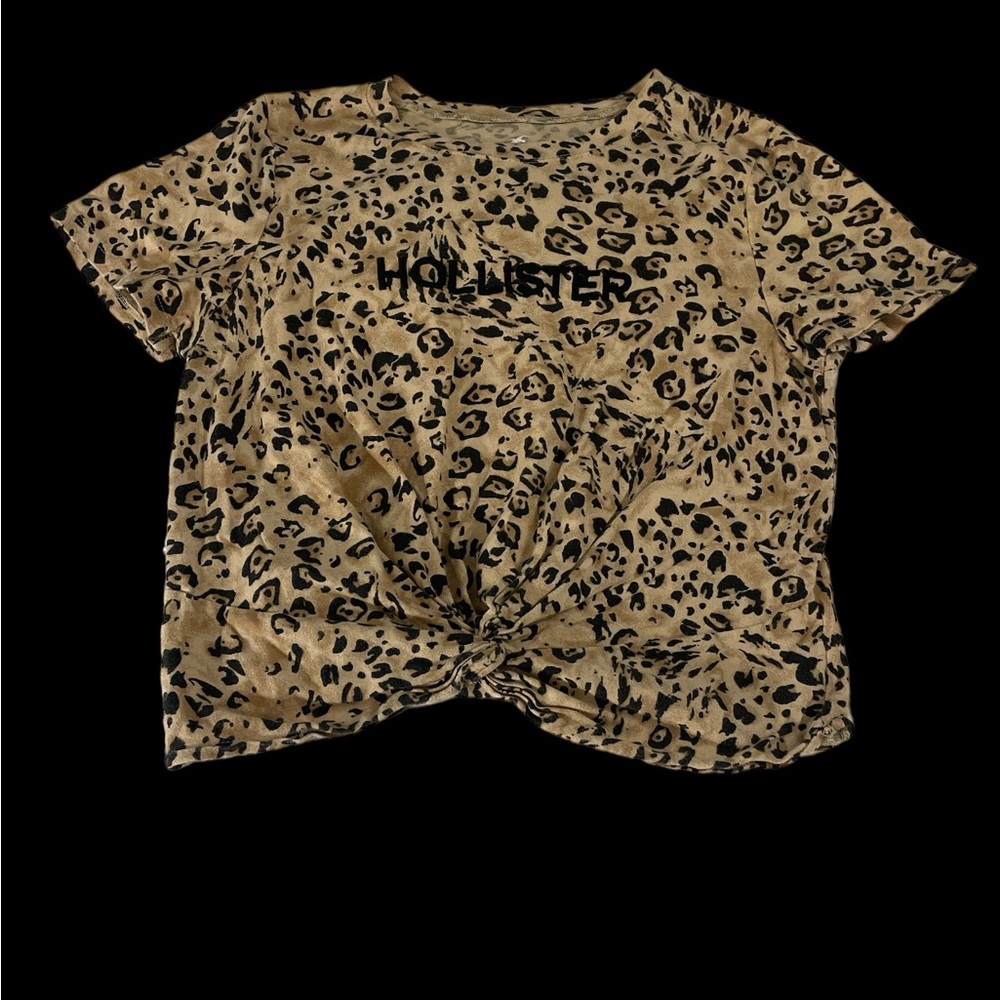 Hollister leopard logo twisted square boxy cropped tee